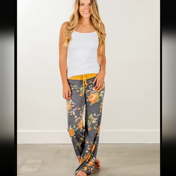 NWT Boho Floral Print Drawstring Pants - Picture 3 of 4